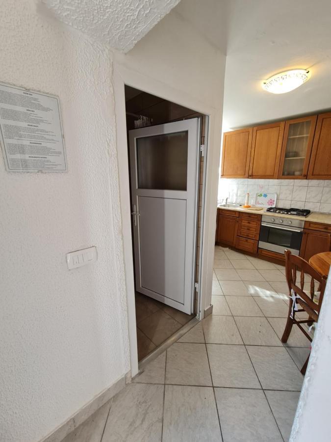 Apartma Pina Apartment Izola Ngoại thất bức ảnh