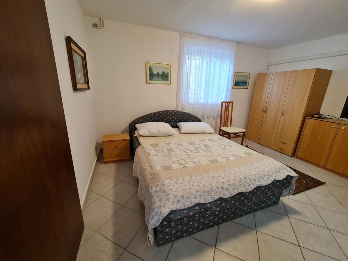 Apartma Pina Apartment Izola Ngoại thất bức ảnh