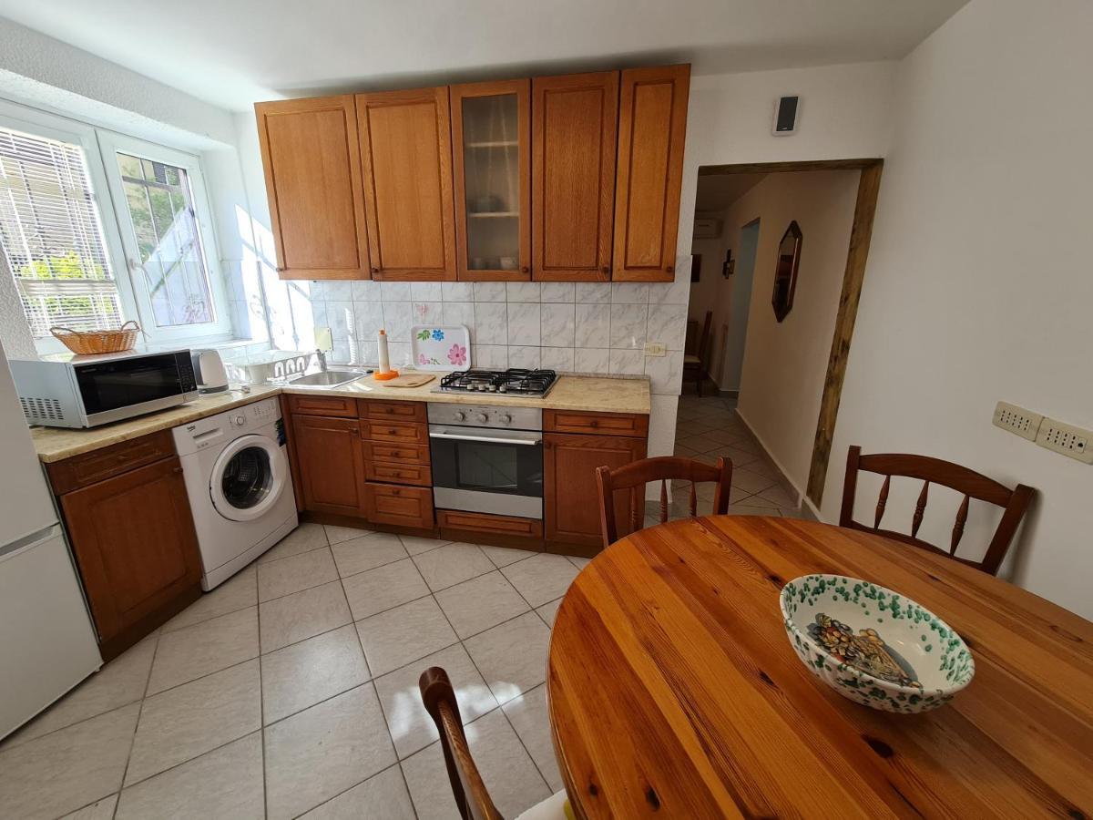 Apartma Pina Apartment Izola Ngoại thất bức ảnh